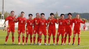 图片报：布兰特仍未决定未来，首先挽救灾难赛季&首选留在多特